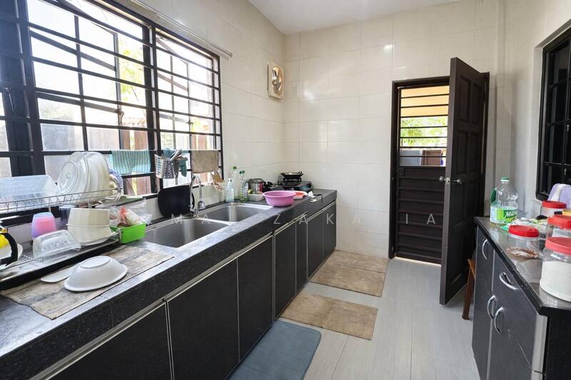 Bungalow for Sale in Petaling Jaya (Selangor) - Akmal Zakaria - PropertyGuru.com.my