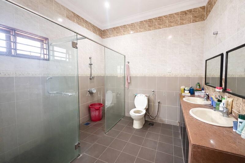 Bungalow for Sale in Petaling Jaya (Selangor) - Akmal Zakaria - PropertyGuru.com.my