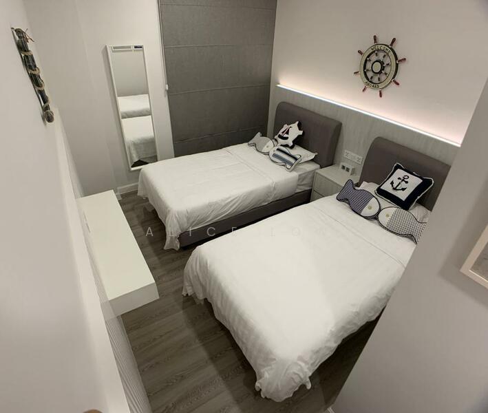 Condominium for Sale at Vivo Residential Suites - Alice Low - Bedroom - PropertyGuru.com.my