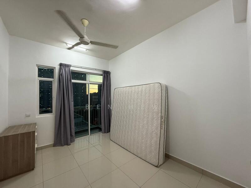 Reflections Condominium untuk Untuk Disewa - RM 1,600 /bulan, Feb 2026 - Bedroom - PropertyGuru.com.my