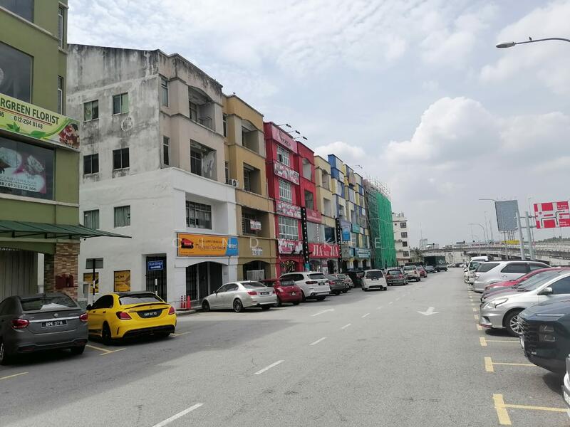 Bandar Puchong Utama untuk Untuk Dijual - RM 2,900,000, Feb 2026 - Exterior - PropertyGuru.com.my