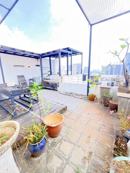 Centrio Pantai Hillpark untuk Untuk Dijual - RM 850,000, Feb 2026 - Balcony - PropertyGuru.com.my