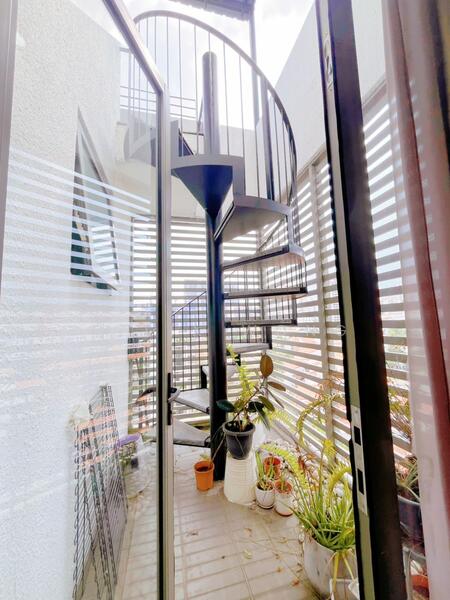 Centrio Pantai Hillpark untuk Untuk Dijual - RM 850,000, Feb 2026 - Balcony - PropertyGuru.com.my