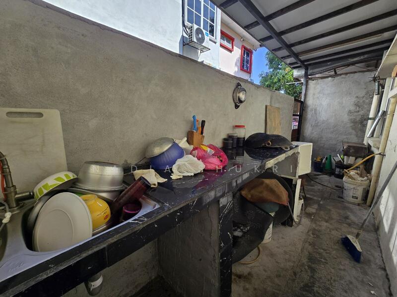 [HOT AREA DEKAT MASJID] Jalan Kristal Seksyen 7 Shah Alam untuk Untuk Dijual - RM 650,000, Apr 2026 - Exterior - PropertyGuru.com.my