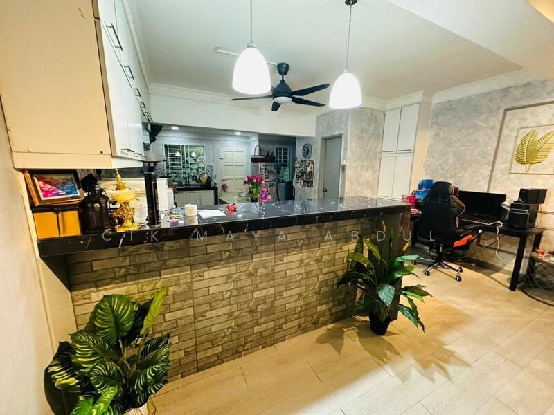 3-storey Terraced House for Sale in Taman Melawati (Ulu Kelang) - Cik Maya Abdul - Kitchen - PropertyGuru.com.my