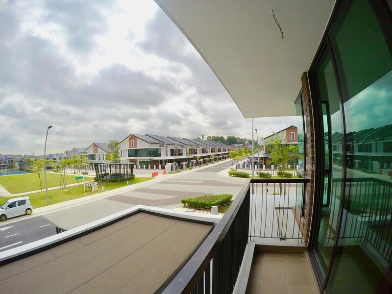 2-storey Terraced House for Sale in Shah Alam (Selangor) - Masnizah Arifin - Exterior - PropertyGuru.com.my