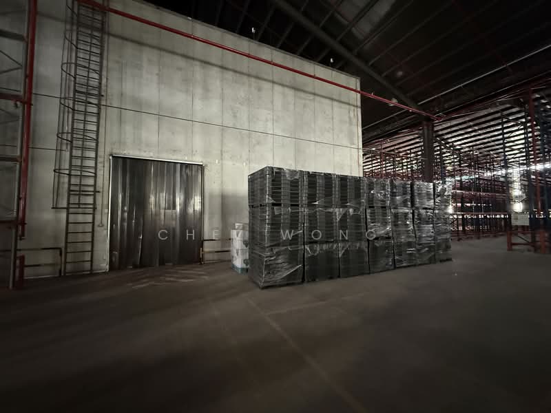 Bandar Sultan Suleiman untuk Untuk Disewa - RM 260,000 /bulan, Mac 2026 - Exterior - PropertyGuru.com.my