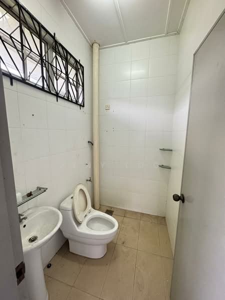 Taman Perling untuk Untuk Dijual - RM 730,000, Mac 2026 - Bathroom - PropertyGuru.com.my