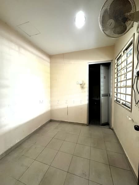 Taman Dato Ahmad Razali untuk Untuk Dijual - RM 1,000,000, Feb 2026 - Interior - PropertyGuru.com.my