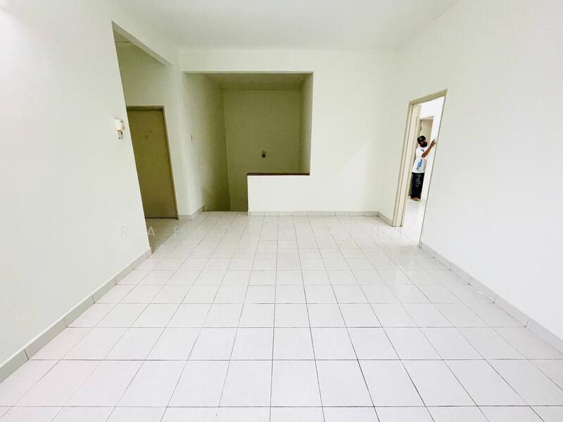 2-storey Terraced House for Sale in Alam Budiman (Shah Alam) - Rafedah Binti Abdul Aziz - Interior - PropertyGuru.com.my