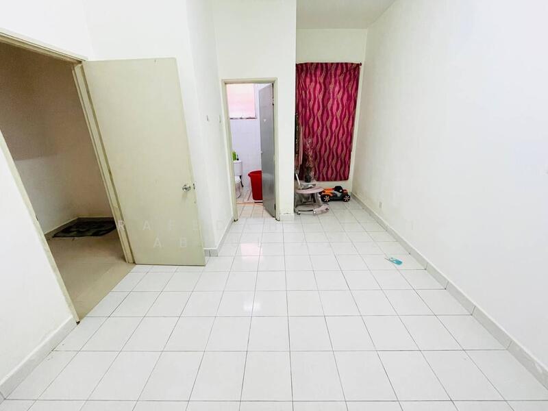 2-storey Terraced House for Sale in Alam Budiman (Shah Alam) - Rafedah Binti Abdul Aziz - Interior - PropertyGuru.com.my