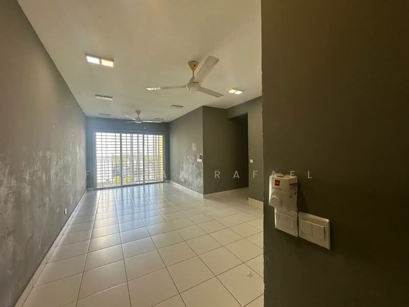 Apartment for Sale at Seri Pinang - Farhan Rafael - Living Room - PropertyGuru.com.my