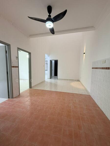 1-storey Terraced House for Sale in Bukit Indah (Iskandar Puteri (Nusajaya)) - Ong Jia Joon - Living Room - PropertyGuru.com.my