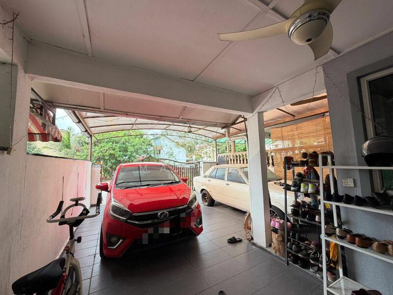2-storey Terraced House for Sale in Taman Melawati (Ulu Kelang) - Cik Maya Abdul - Car Park - PropertyGuru.com.my