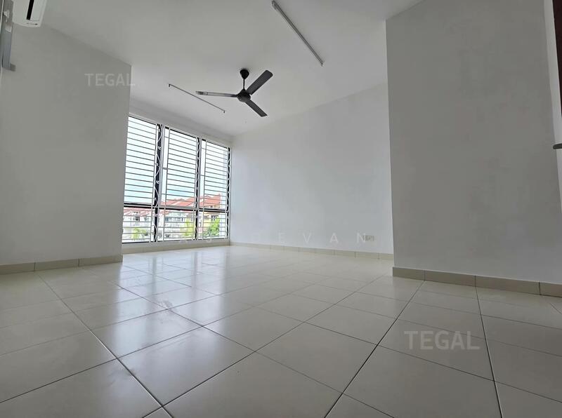2-storey Terraced House for Sale in Bandar Puteri (Klang) - AJ Devan - Living Room - PropertyGuru.com.my