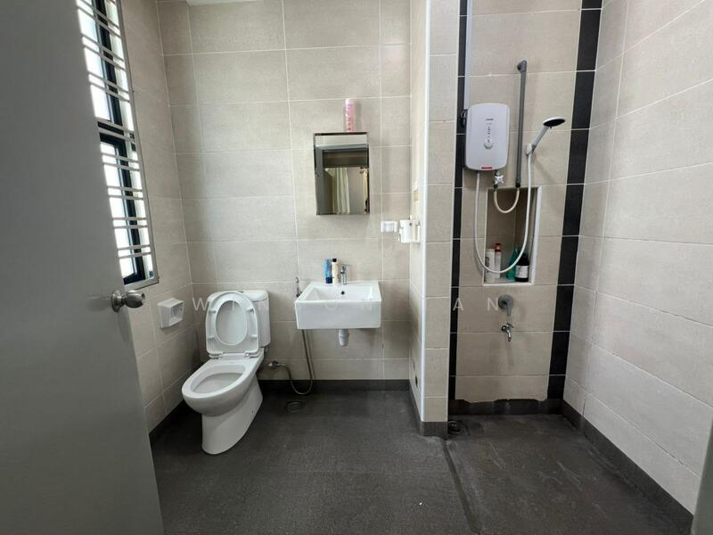 2-storey Terraced House for Sale in Taman Austin Duta (Tebrau) - Winson Tan - Bathroom - PropertyGuru.com.my