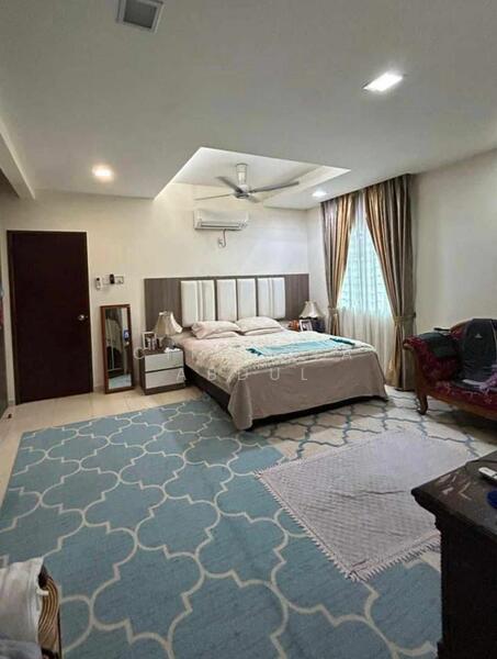 Taman Gombak Permai untuk Untuk Dijual - RM 1,300,000, Feb 2026 - Bedroom - PropertyGuru.com.my