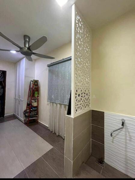 Taman Gombak Permai untuk Untuk Dijual - RM 1,300,000, Feb 2026 - Interior - PropertyGuru.com.my