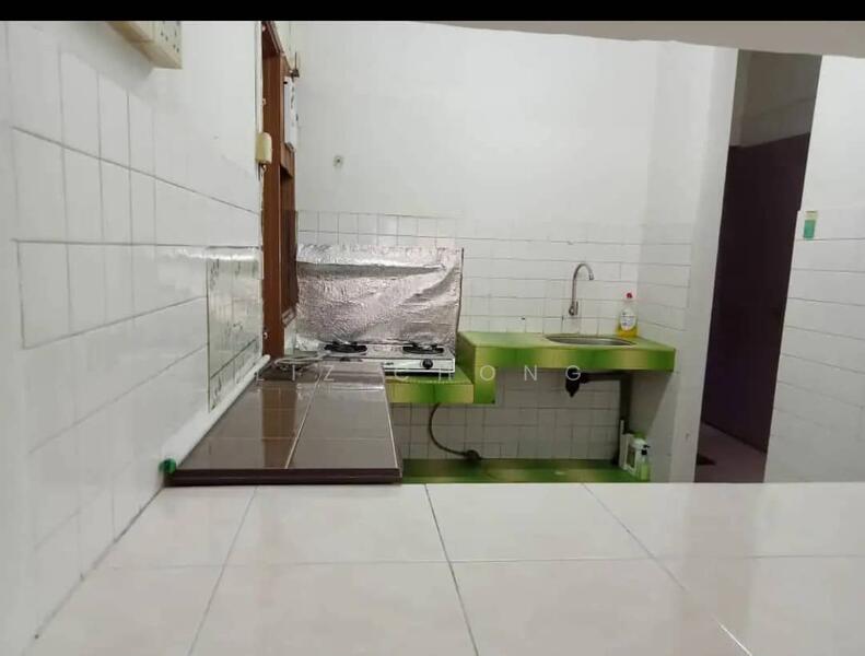 Flat for Rent at Taman Muda - Liz Chong - Kitchen - PropertyGuru.com.my