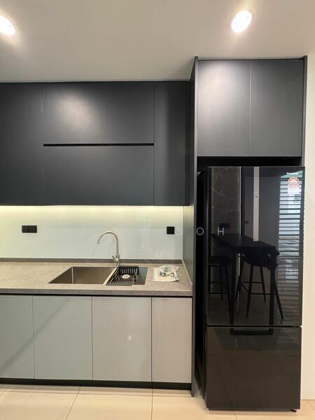 Solaria Residences untuk Untuk Dijual - RM 800,000, Feb 2026 - Kitchen - PropertyGuru.com.my