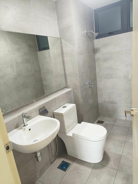 Apartment for Rent at Summit @ Lagoon Residences - Alice Toh - Bathroom - PropertyGuru.com.my