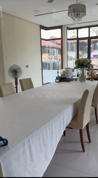 Bungalow for Sale in Bukit Jelutong (Shah Alam) - Aida Ramli - Dining Room - PropertyGuru.com.my