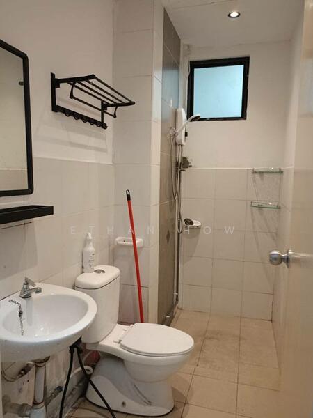 Jentayu Residensi @ Tampoi untuk Untuk Disewa - RM 1,950 /bulan, Feb 2026 - Bathroom - PropertyGuru.com.my