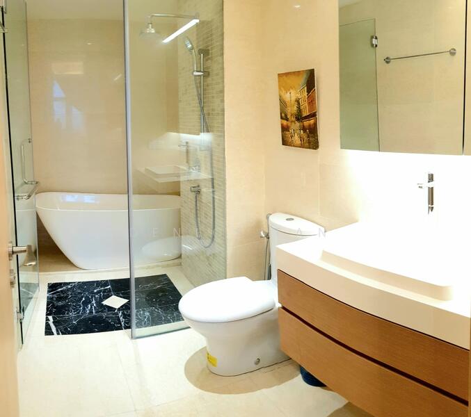 Kondominium untuk Disewa di Pinetree Marina & Resort - Denice Tan - Bathroom - PropertyGuru.com.my