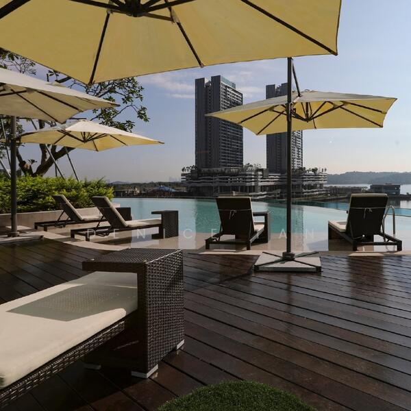 Kondominium untuk Disewa di Pinetree Marina & Resort - Denice Tan - Pool - PropertyGuru.com.my