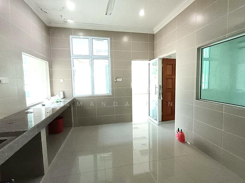 Factory for Sale in Batu Gajah (Perak) - Amanda Fan - Kitchen - PropertyGuru.com.my