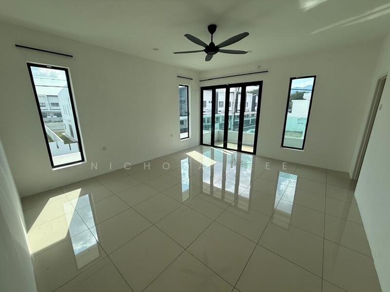 SunLand Residence untuk Untuk Dijual - RM 980,000, Feb 2026 - Living Room - PropertyGuru.com.my