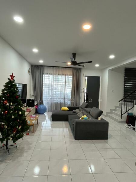 2-storey Terraced House for Sale in Taman Austin Duta (Tebrau) - Zack Chow - Living Room - PropertyGuru.com.my