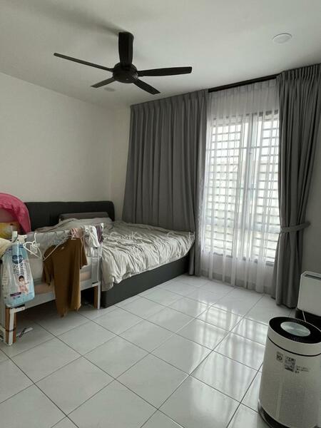 2-storey Terraced House for Sale in Taman Austin Duta (Tebrau) - Zack Chow - Bedroom - PropertyGuru.com.my