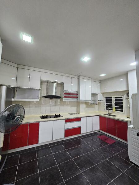 Condominium for Sale at Sterling - Allen Tan - Kitchen - PropertyGuru.com.my