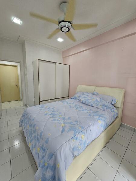 Condominium for Sale at Sterling - Allen Tan - Bedroom - PropertyGuru.com.my