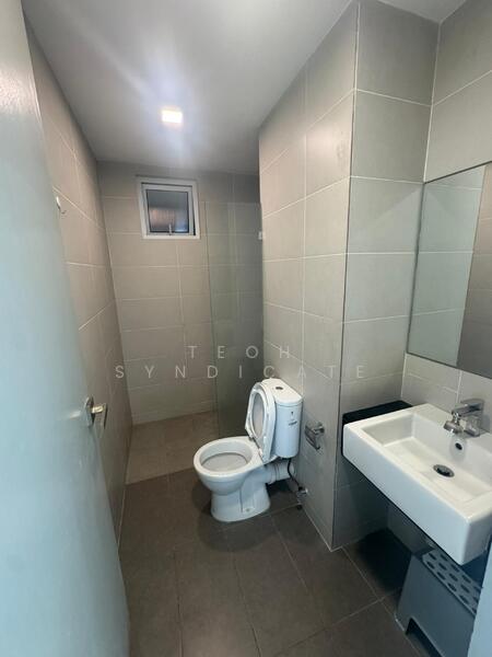 Condominium for Rent at Tropicana Bay Residences - Teoh Syndicate - Bathroom - PropertyGuru.com.my