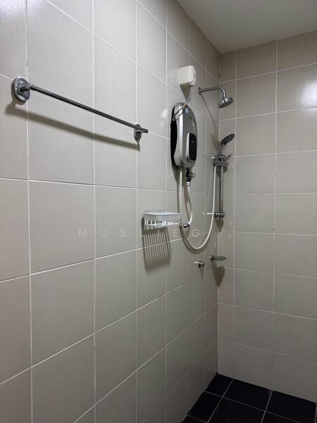 Service Residence for Rent at Meridin Suites @ The Meridin - Muslieg . - Bathroom - PropertyGuru.com.my