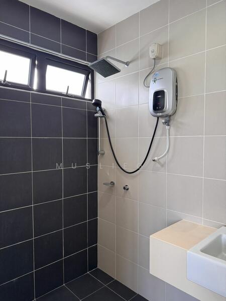 Service Residence for Rent at Meridin Suites @ The Meridin - Muslieg . - Bathroom - PropertyGuru.com.my