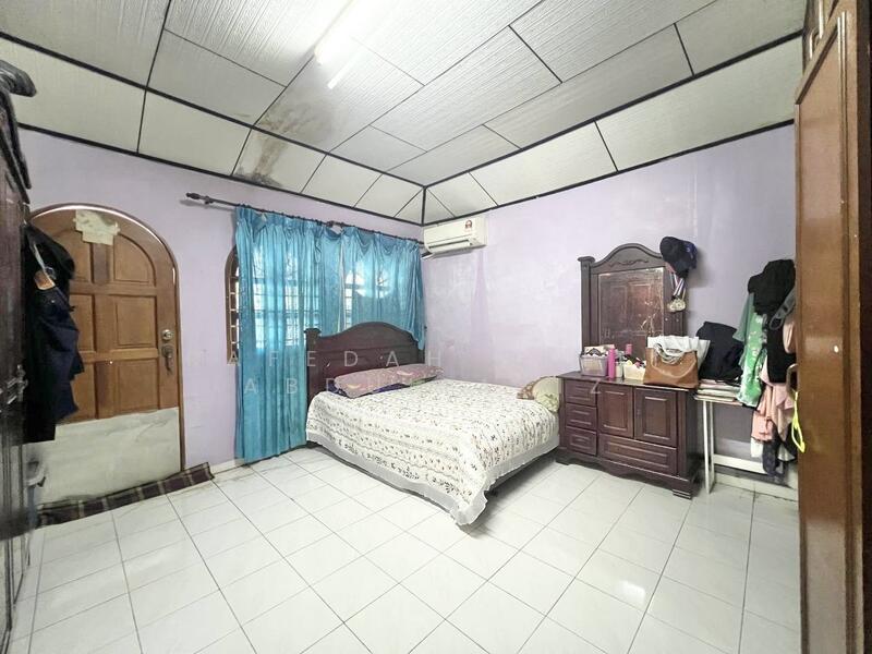 Taman Lindungan Jaya PJS 4 Petaling Jaya untuk Untuk Dijual - RM 470,000, Feb 2026 - Bedroom - PropertyGuru.com.my