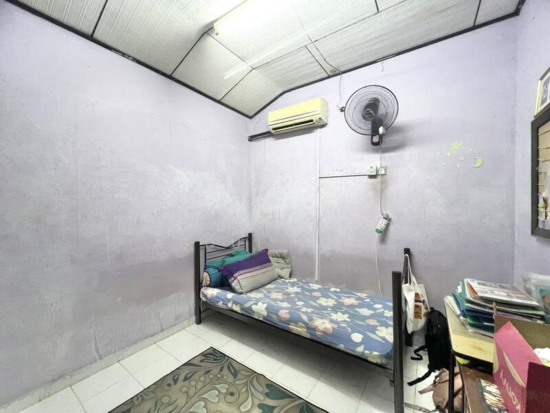 Taman Lindungan Jaya PJS 4 Petaling Jaya untuk Untuk Dijual - RM 470,000, Feb 2026 - Bedroom - PropertyGuru.com.my