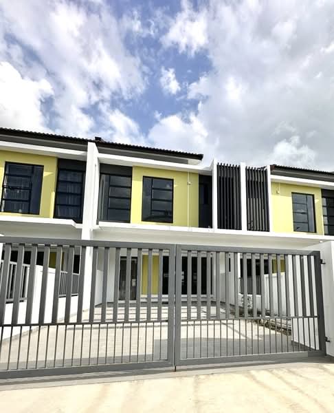 Rumah Teres untuk Dijual di Taman Desa Tebrau (Tebrau) - KT Tan - Exterior - PropertyGuru.com.my