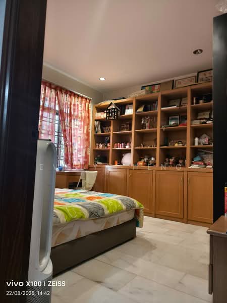 Bungalow for Sale in Taman Bukit Rinting (Masai) - Evelyn Heng - Bedroom - PropertyGuru.com.my