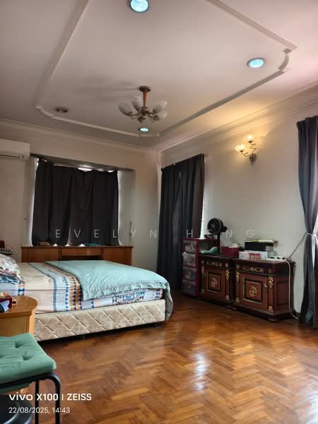 Bungalow for Sale in Taman Bukit Rinting (Masai) - Evelyn Heng - Bedroom - PropertyGuru.com.my