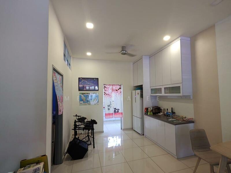 Kangkar Pulai untuk Untuk Dijual - RM 600,000, Mac 2026 - Kitchen - PropertyGuru.com.my