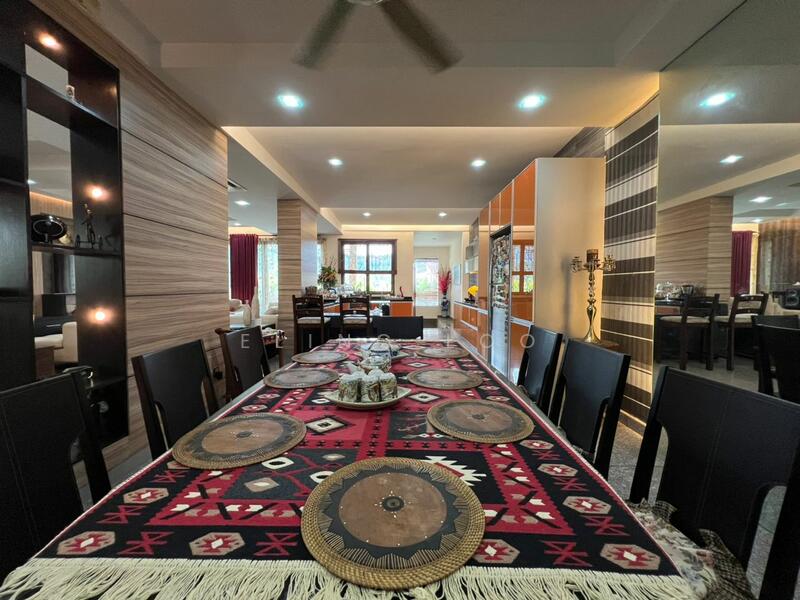De Puncak Ukay untuk Untuk Dijual - RM 2,500,000, Feb 2026 - Dining Room - PropertyGuru.com.my