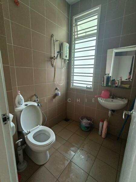 2-storey Terraced House for Sale in Iskandar Puteri (Nusajaya) (Johor) - Joey Chiew - Bathroom - PropertyGuru.com.my