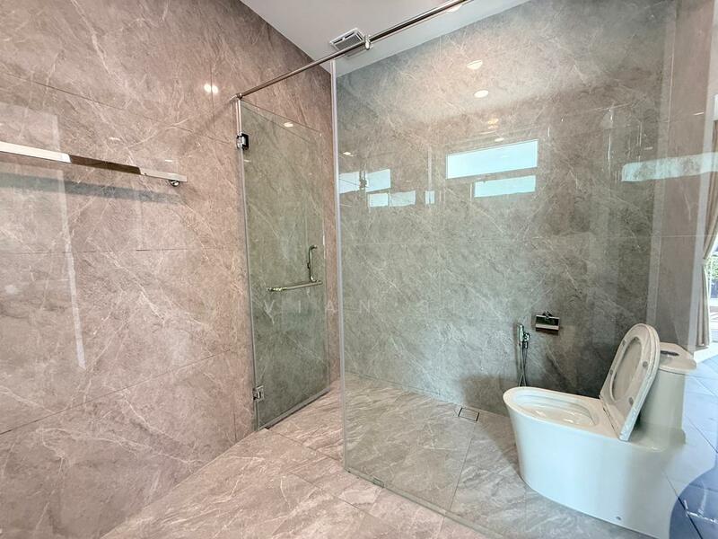 Tropika Ferringhi untuk Untuk Disewa - RM 12,000 /bulan, Mac 2026 - Bathroom - PropertyGuru.com.my