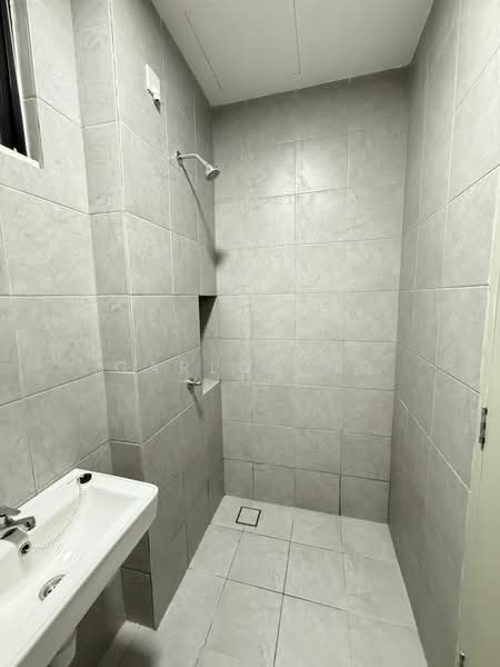 Service Residence for Rent at Ara Residence - Carlos Ng - Bathroom - PropertyGuru.com.my