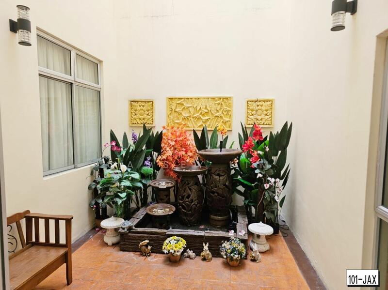 Semi-Detached House for Sale in Setia Alam (Selangor) - Cassey Lim - Exterior - PropertyGuru.com.my