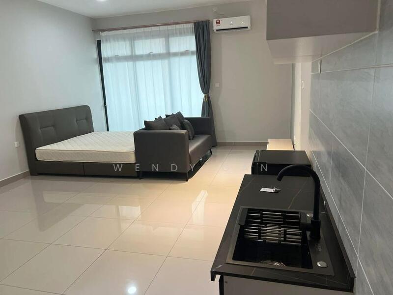 KSL Residence 2 @ Kangkar Tebrau untuk Untuk Disewa - RM 1,400 /bulan, Apr 2026 - Living Room - PropertyGuru.com.my